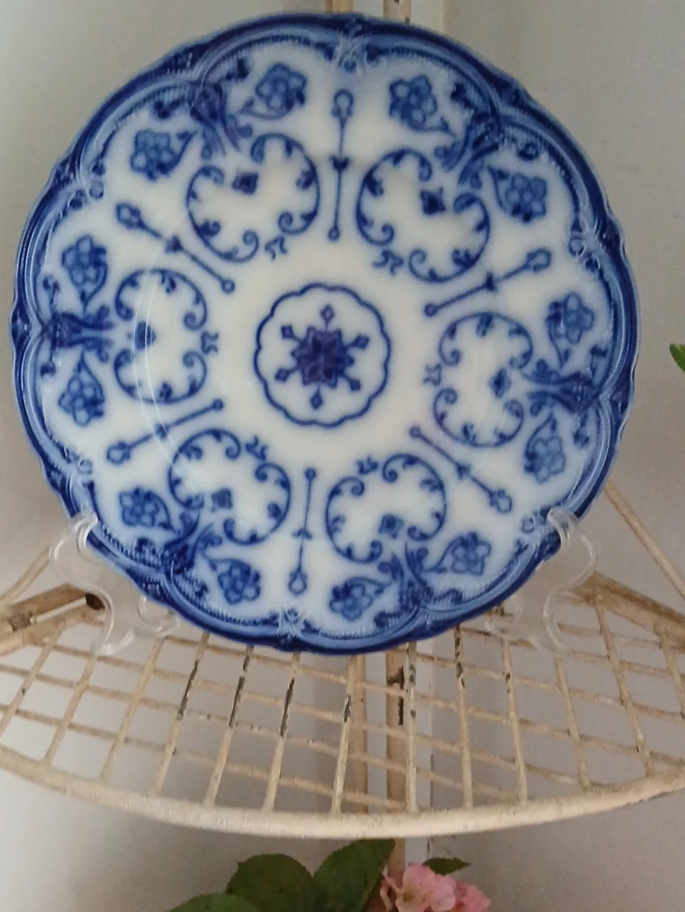 Blue and White Decorative Porcelain Plate Flow Blue